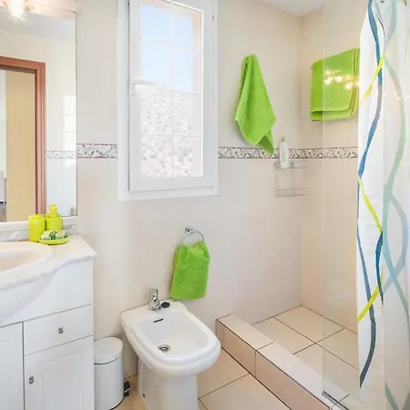 Apartamento Sunny With Ocean And Mountains Views *