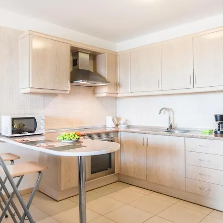 Apartamento Sunny With Ocean And Mountains Views *